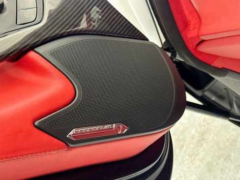 Used 2018 Lamborghini Aventador S AWD/4WD image 19