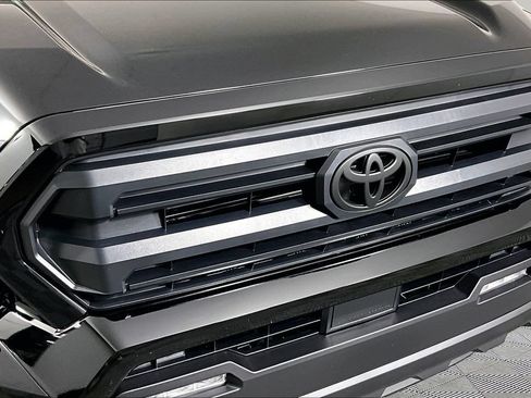 Used 2026 Toyota Tacoma SR5 RWD image 30