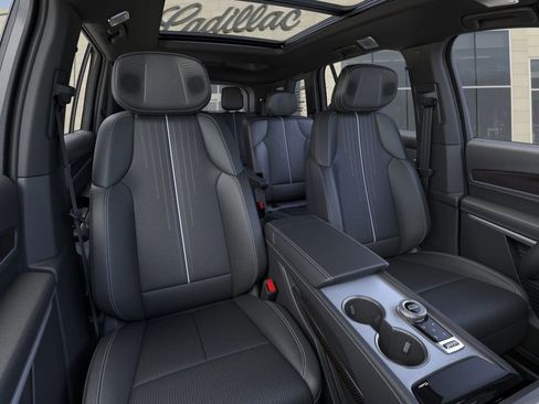 New 2026 Cadillac Vistiq Sport w/ LPO, Floor Liner Package image 16