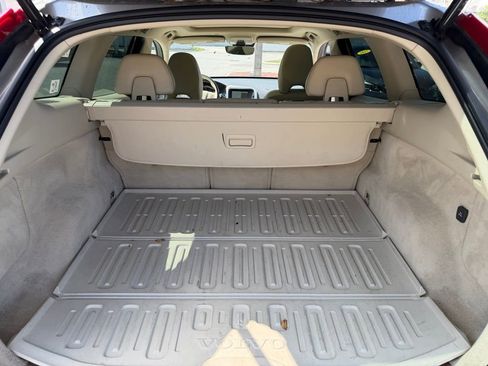 Used 2016 Volvo XC60 T6 w/ Proximity Package image 7