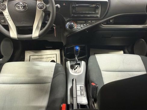 Used 2014 Toyota Prius C Two image 15