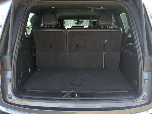 Used 2024 Jeep Wagoneer Series II w/ Flexible Seating Group AWD/4WD image 20