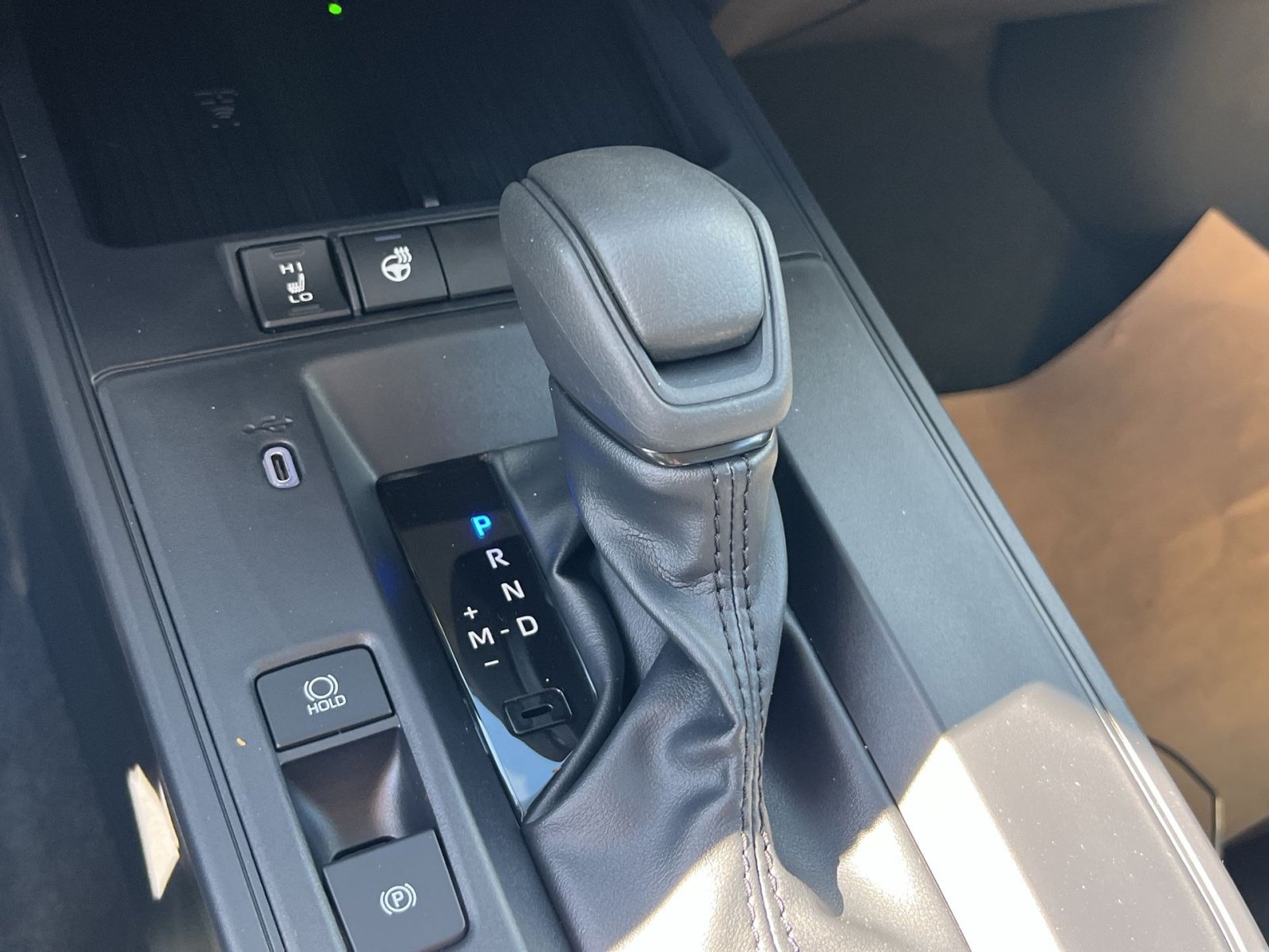 New 2026 Toyota Corolla Cross LE AWD/4WD image 17