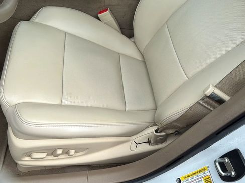 Used 2016 Cadillac CTS Luxury image 38