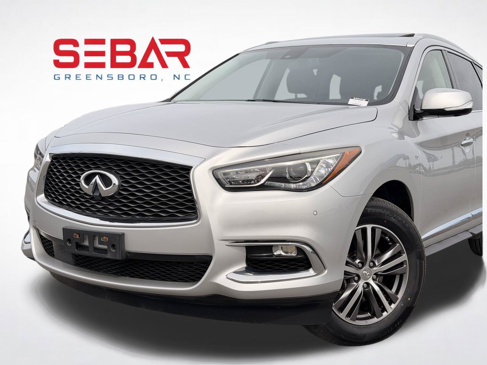 Used 2017 INFINITI QX60 Luxe w/ Premium Plus Package AWD/4WD image 2
