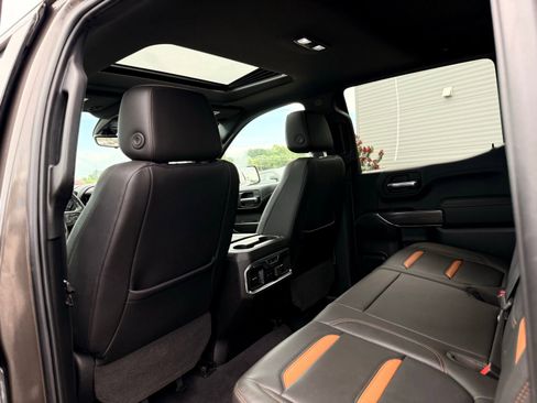 Used 2019 GMC Sierra 1500 AT4 w/ AT4 Premium Package image 17