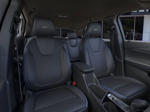 New 2026 Buick Encore GX Sport Touring w/ Advanced Technology Package FWD image 17