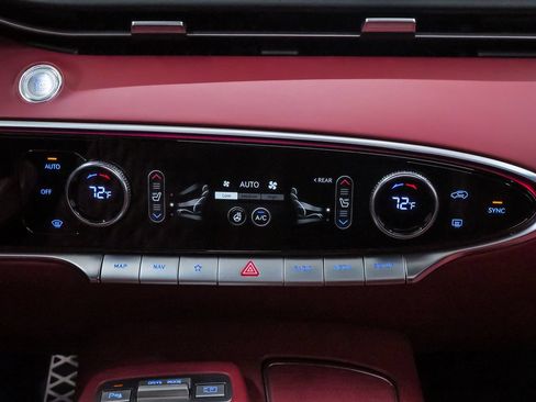 Certified 2023 Genesis GV70 3.5T Sport w/ Sport Prestige Package AWD/4WD image 18