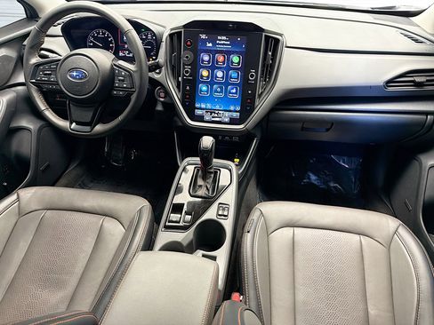 Used 2024 Subaru Crosstrek 2.5i Limited w/ Crosstrek Mirror Package image 12