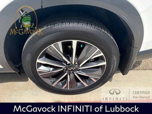 Certified 2026 INFINITI QX60 Luxe w/ Cargo Package AWD/4WD image 9