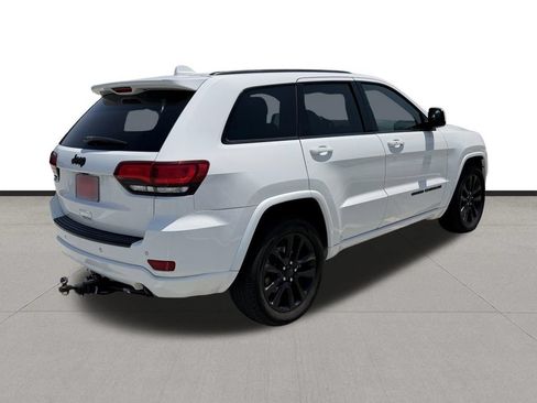 Used 2021 Jeep Grand Cherokee Laredo X RWD image 5