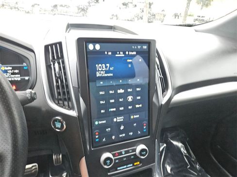 Used 2022 Ford Edge ST image 22