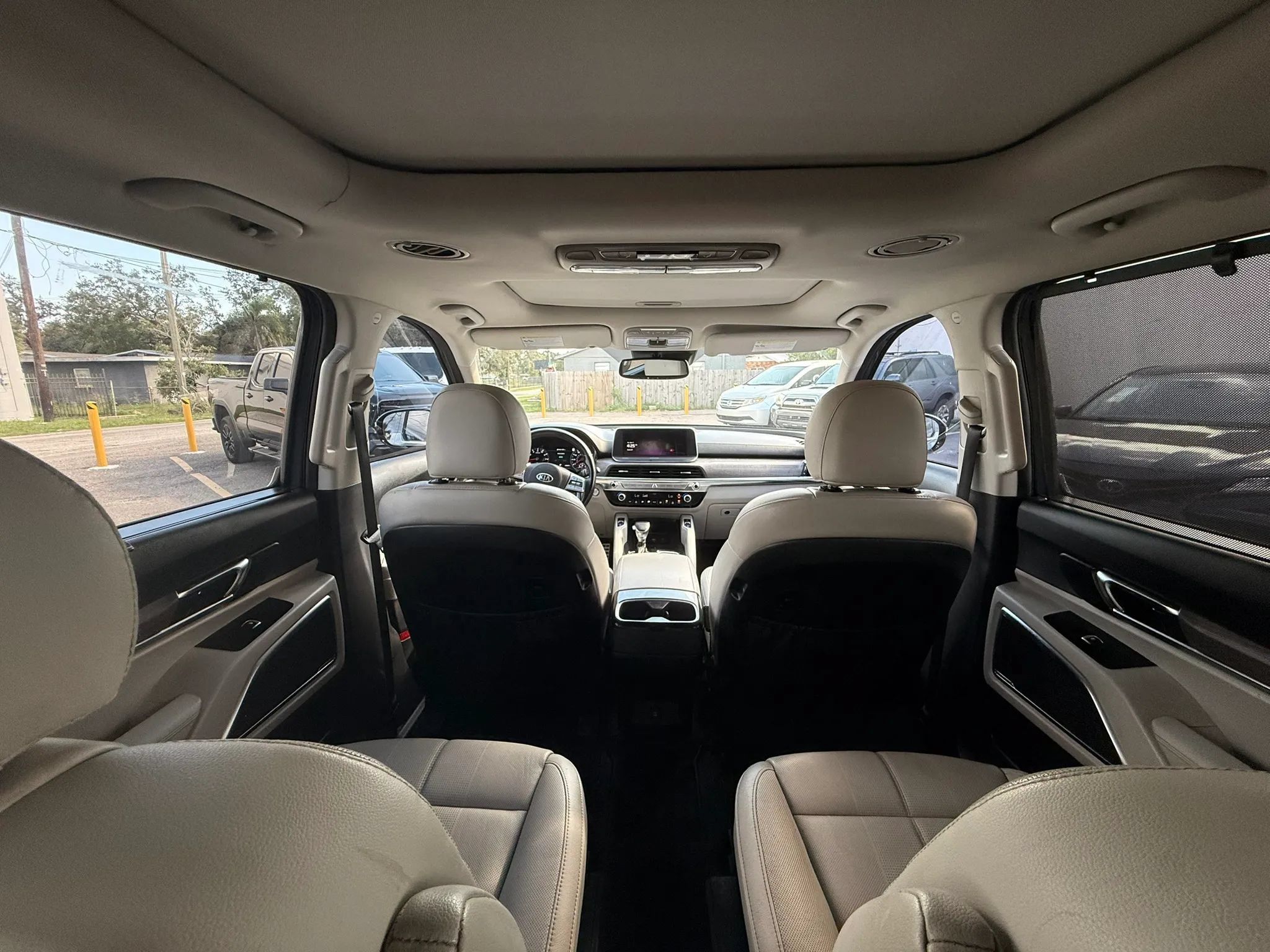 Used 2020 Kia Telluride SX FWD image 15