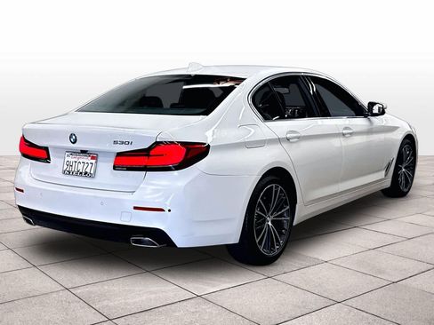 Used 2023 BMW 530i w/ Convenience Package RWD image 16