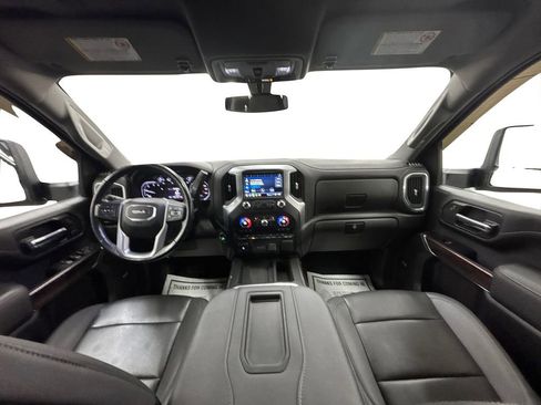 Used 2022 GMC Sierra 3500 SLT w/ SLT Preferred Package AWD/4WD image 19