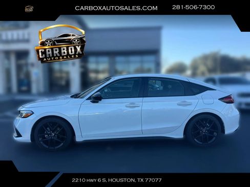 Used 2024 Honda Civic Sport image 2