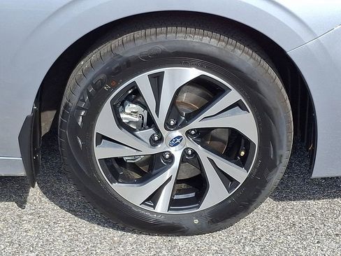 Certified 2025 Subaru Legacy Premium AWD/4WD image 9