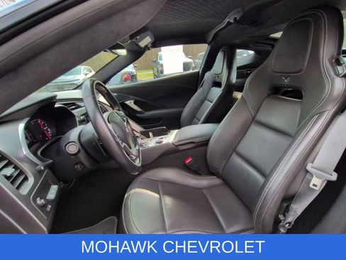 Used 2017 Chevrolet Corvette Z06 RWD image 18