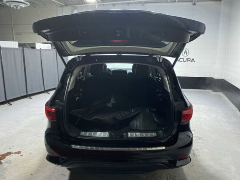 Used 2019 INFINITI QX60 Luxe w/ Essential Package image 19