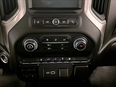 Used 2024 Chevrolet Silverado 2500 Custom w/ Custom Convenience Package AWD/4WD image 16
