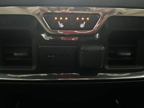 Used 2023 Chevrolet Silverado 2500 High Country w/ Z71 Off-Road Package image 14