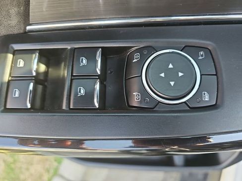 Certified 2025 Ford F150 Lightning Platinum image 28