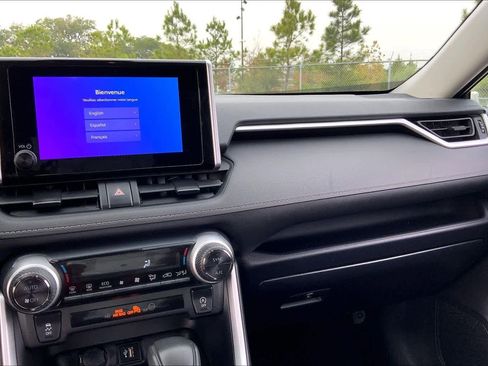 Used 2024 Toyota RAV4 XLE image 34