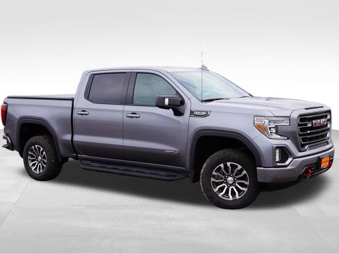 Used 2020 GMC Sierra 1500 AT4 w/ AT4 Premium Package image 2