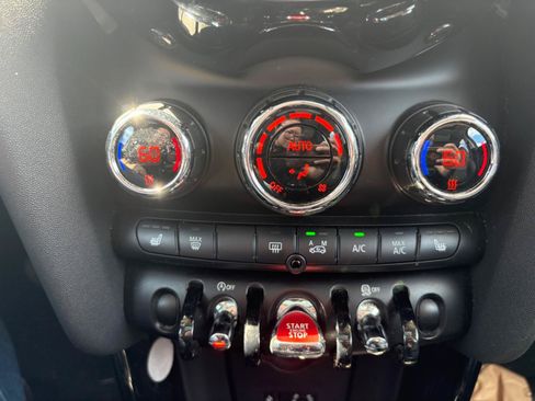 Used 2016 MINI Cooper S FWD image 25