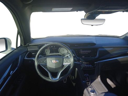Used 2024 Cadillac XT6 Sport w/ LPO, Onyx Lite Package image 18