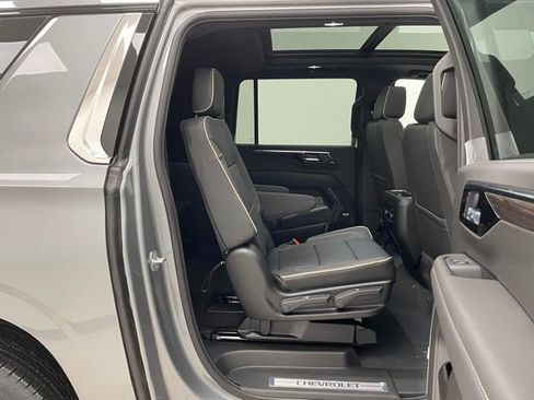 New 2026 Chevrolet Suburban Premier w/ Sun And Tow Package image 14