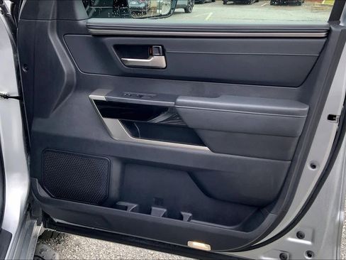 Used 2023 Toyota Tundra Limited image 21