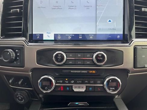 Used 2022 Ford F250 Platinum w/ FX4 Off-Road Package image 22