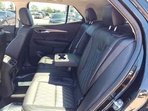 Used 2023 Buick Envision Avenir AWD/4WD image 33