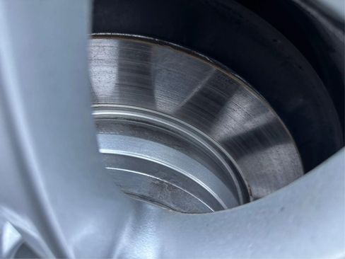 Used 2018 BMW 320i xDrive Sedan w/ Convenience Package image 14