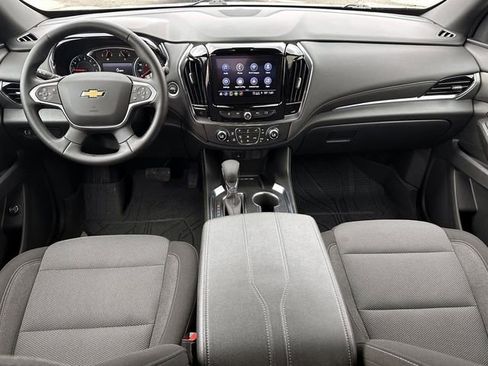 Certified 2023 Chevrolet Traverse LT image 16