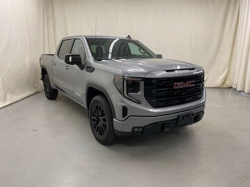 Used 2024 GMC Sierra 1500 Elevation w/ Preferred Package AWD/4WD image 1