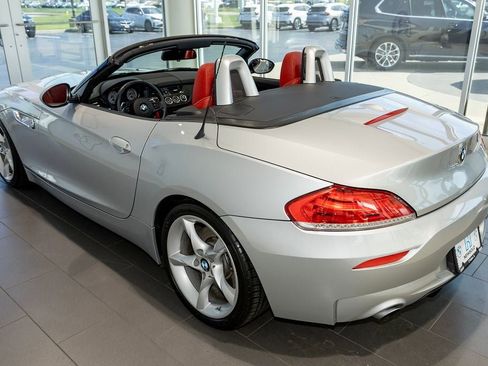 Used 2015 BMW Z4 sDrive35is RWD image 23