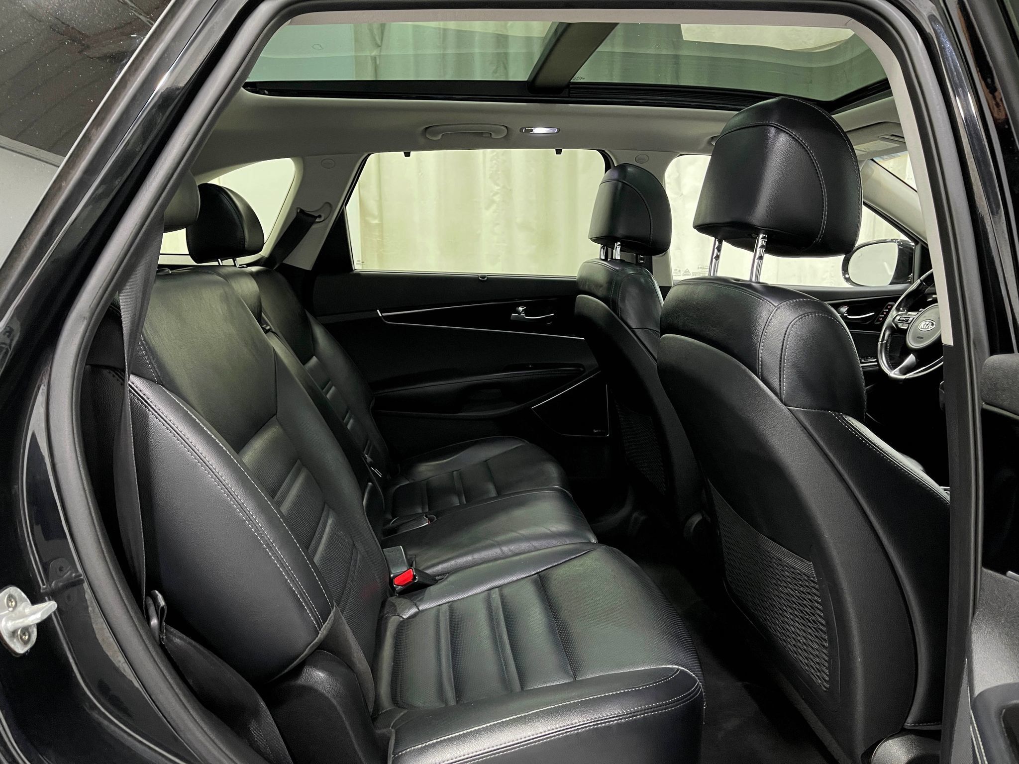 Used 2017 Kia Sorento SX FWD image 33