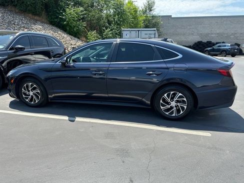 Used 2022 Hyundai Sonata Blue FWD image 6