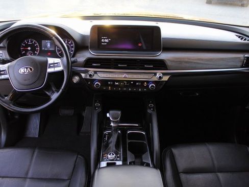 Used 2021 Kia Telluride EX w/ EX Premium Package image 17