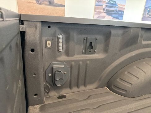 Used 2021 Ford F350 Lariat w/ Lariat Ultimate Package image 9