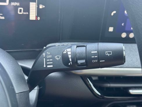 Used 2026 Nissan Kicks SV w/ SV Premium Package AWD/4WD image 22