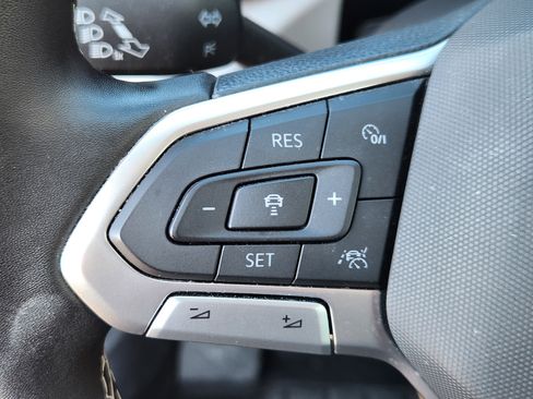 Certified 2022 Volkswagen Taos S w/ IQ Drive S Package image 22