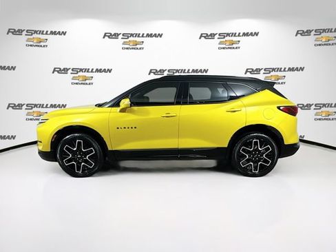 Used 2023 Chevrolet Blazer RS w/ Driver Confidence II Package FWD image 4