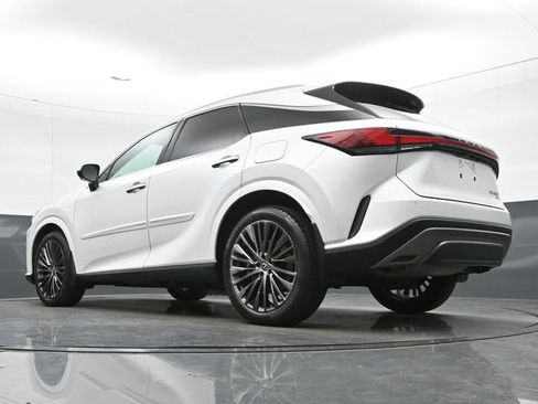 Certified 2023 Lexus RX 350 AWD w/ Accessory Package image 37