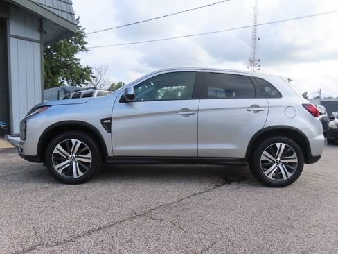 Used 2025 Mitsubishi Outlander Sport AWD image 8