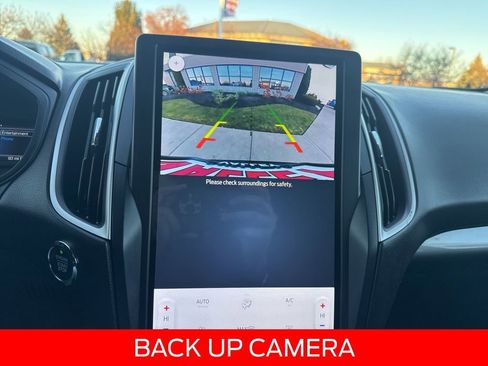 Certified 2022 Ford Edge SE w/ Cargo Accessory Package image 4