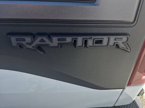 Used 2020 Ford F150 Raptor w/ Equipment Group 802A Luxury AWD/4WD image 42