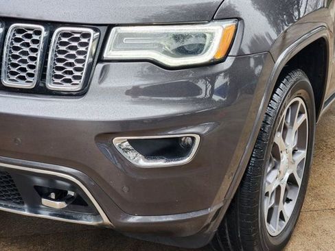 Used 2020 Jeep Grand Cherokee Overland image 16
